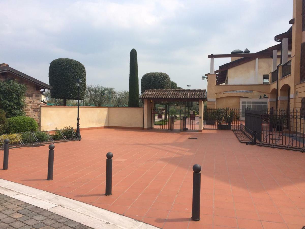 La Chicca Del Garda Apartment Peschiera del Garda Exterior foto